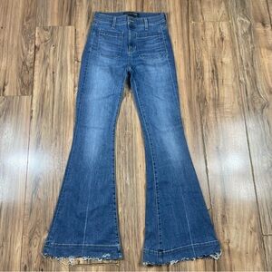 Veronica Beard Jeans Sheridan Bell Bottom in Keystone Wash Blue Distressed Hem